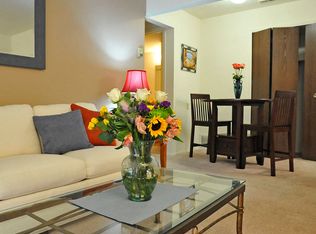 Rivers Edge Apartments, Waterford, MI 48327