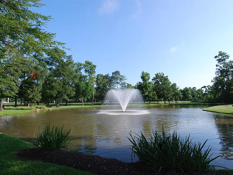 13607 Goldwater Ct — Photo 39