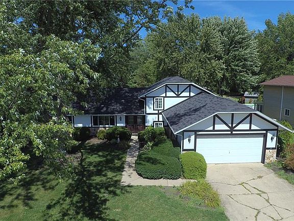 2nd image of 5283 Parkhurst Dr