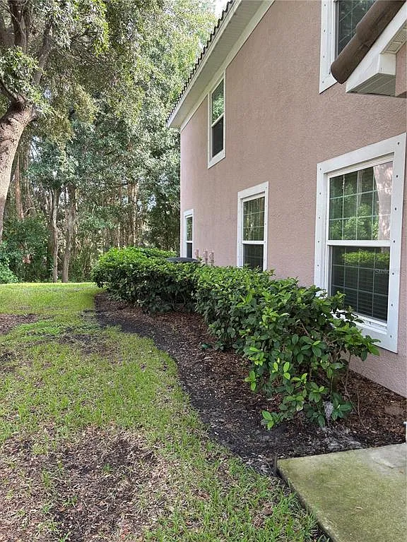 3 bed, 2.0 bath, 2045 sqft, $4,000 — Photo 3