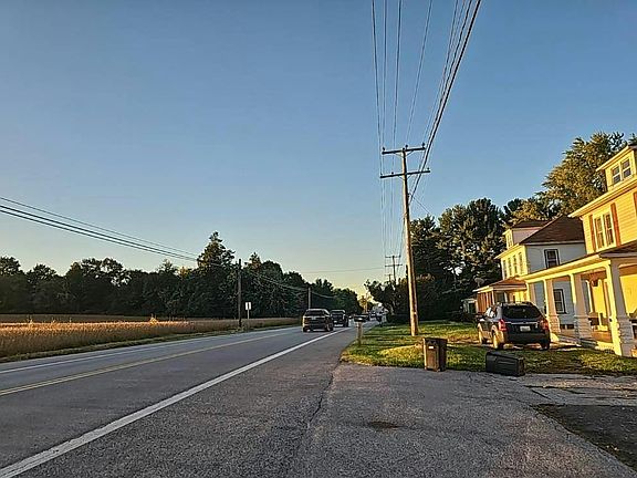 5th image of 1624 Littlestown Pike