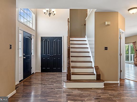 4th image of 113 Jutland Ct