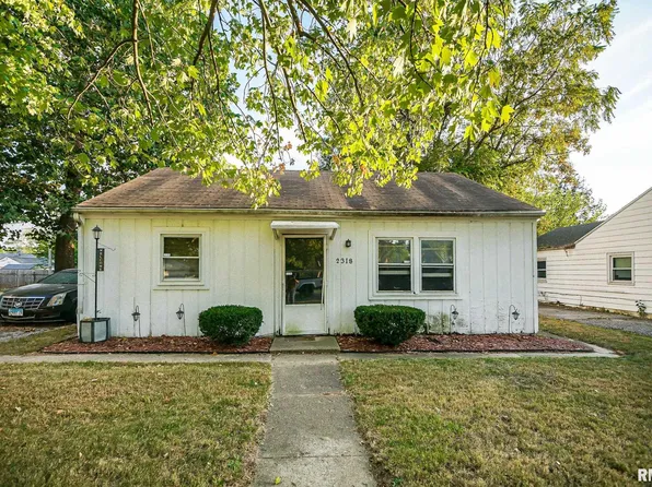 2318 W Albany Ave, Peoria, IL 61604