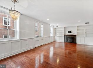 125 Cuthbert St #B, Philadelphia, PA 19106