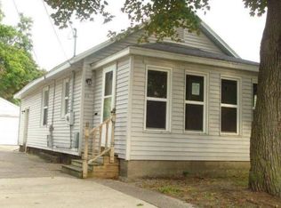 613 S Foster Ave, Lansing, MI 48912