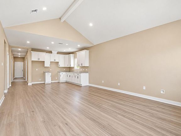 2nd image of 5205 Boicewood St