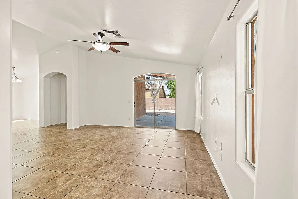 13181 E Mesquite Flat Spring Dr - 1 — Photo 4
