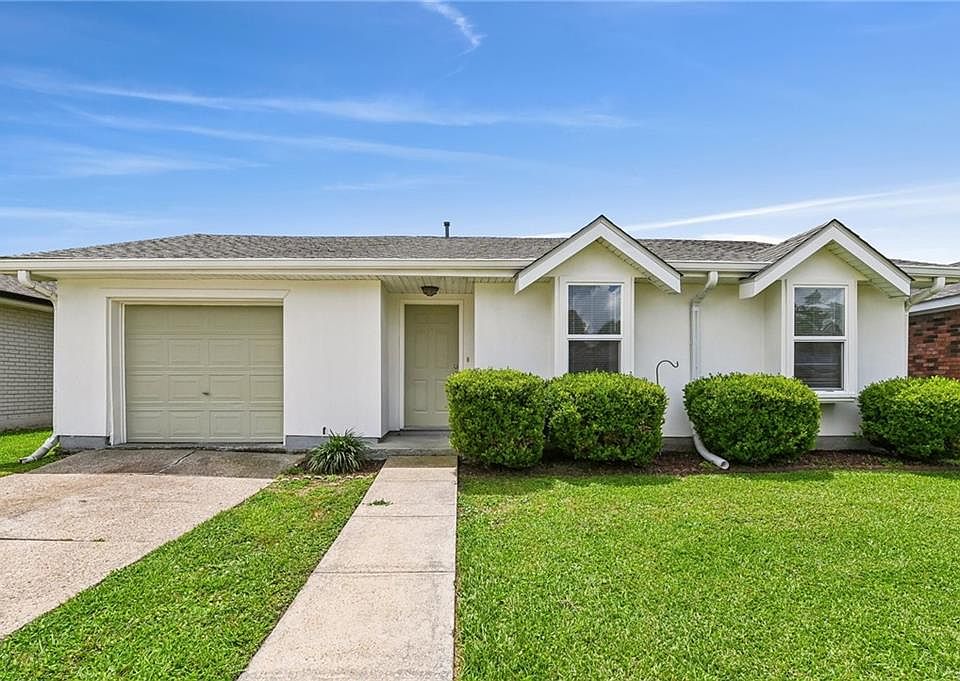 1st image of 2445 Taffy Dr
