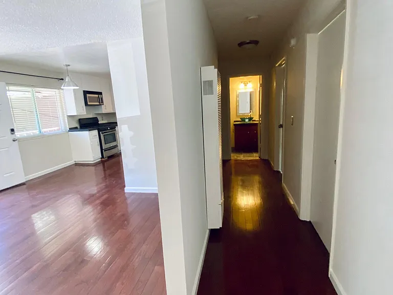 1223 Bonanza Ave #21 — Photo 5