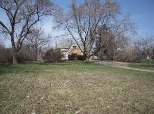 534 Plainfield Rd, Willowbrook, IL 60527