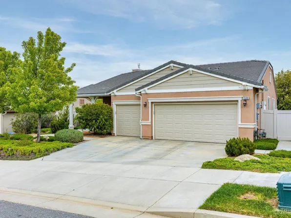 1349-1349 Clasico Dr, Tehachapi, CA 93561