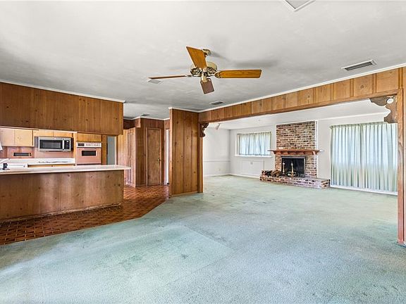 5th image of 3813 Conway Dr S
