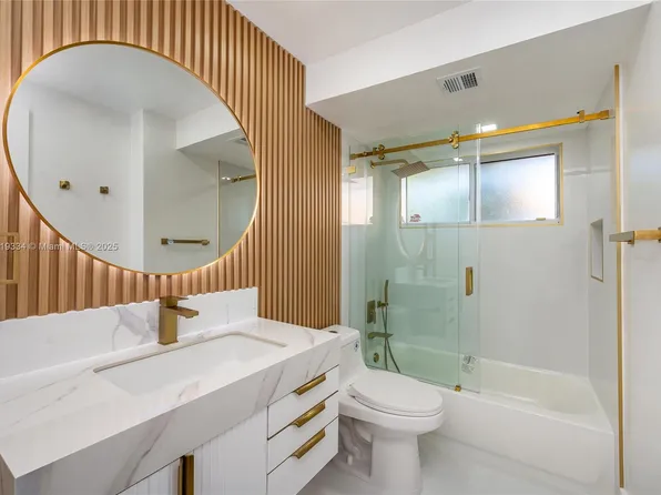 8415 SW 107th Ave APT 338W, Miami, FL 33173