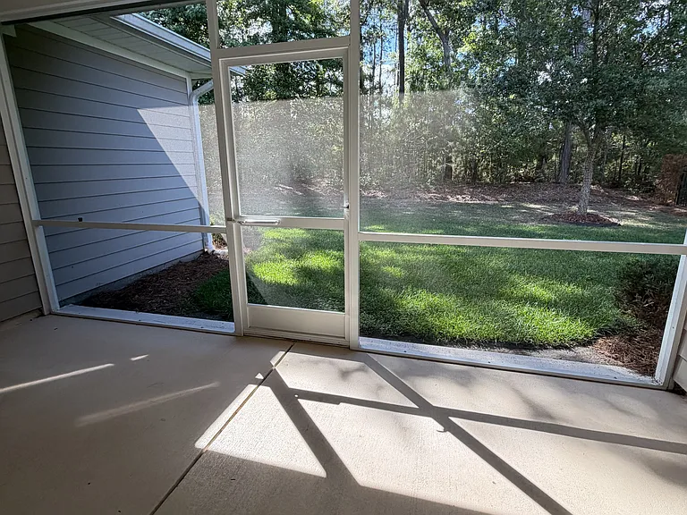 168 Martello Rd — Photo 23