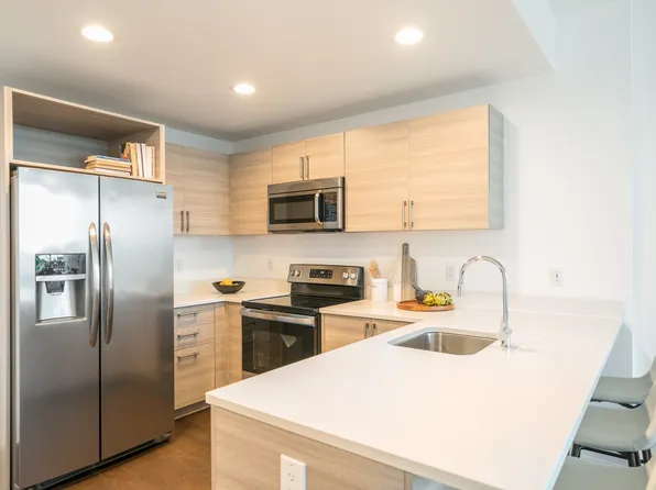 2030 Hudson Street image 18 of 284