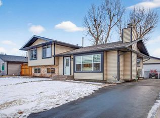 102 N Hodson Cres, Okotoks, AB T1S 1C5