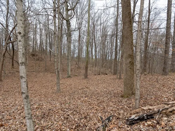  Beech Tree Lane, Elizabeth, IN 47117