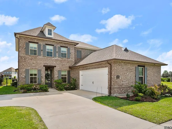 3572 Cruden Bay Dr, Zachary, LA 70791