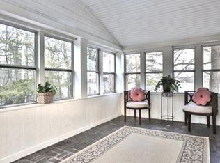 18 Roach Cir, North Reading, MA 01864