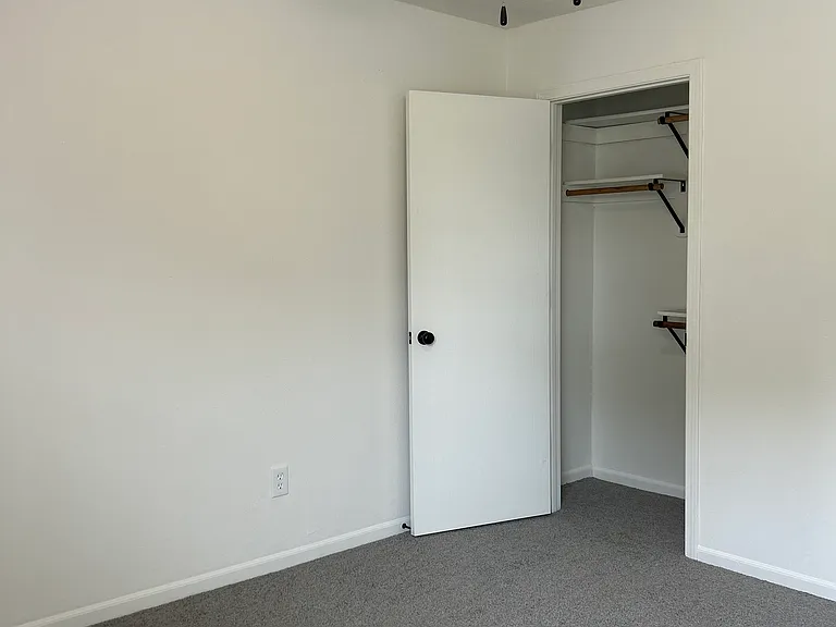 4203 E 139th St — Photo 15