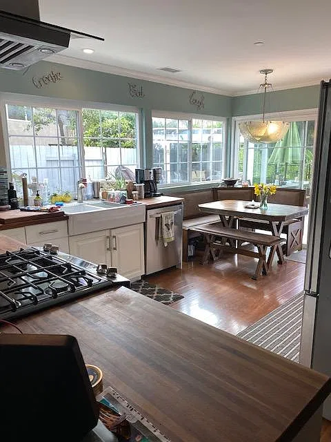 906 Woodgrove Dr — Photo 4