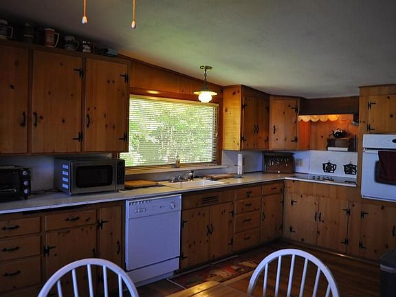 3rd image of 12416 Clear Lake North Rd E