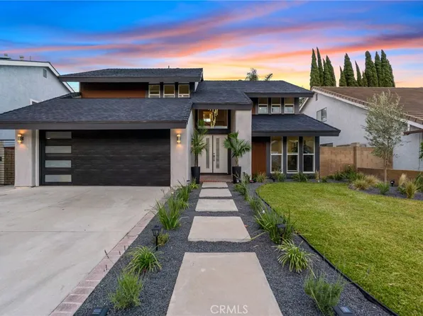 8032 Lancashire Cir, La Palma, CA 90623