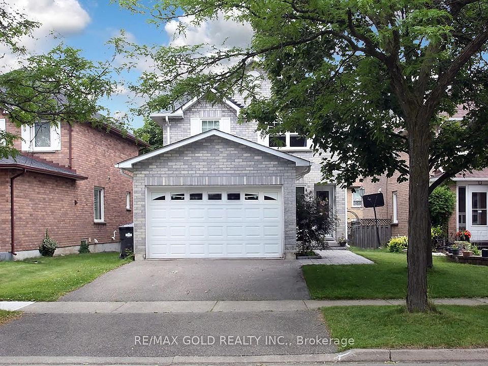 1st image of 65 Cheviot Cres