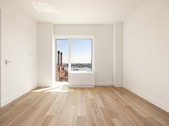 3rd image of 644 E 14th St #2003