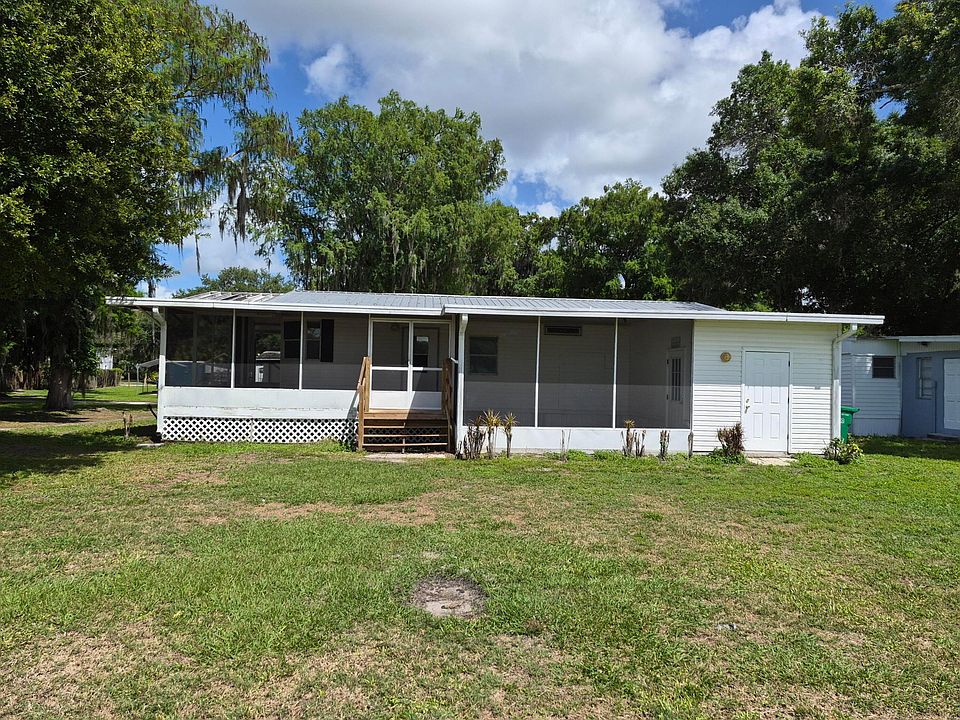 1st image of 301 SE 5th Avenue
