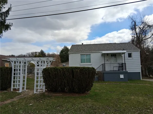 10 John St, Carnegie, PA 15106