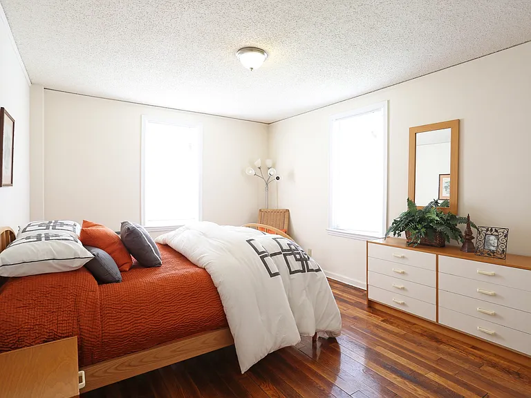 1 Oaks Ln #1 — Photo 20