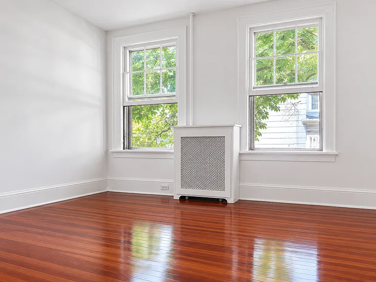 823 Columbia St #2 — Photo 9