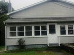 610 Penn St, Bath, PA 18014