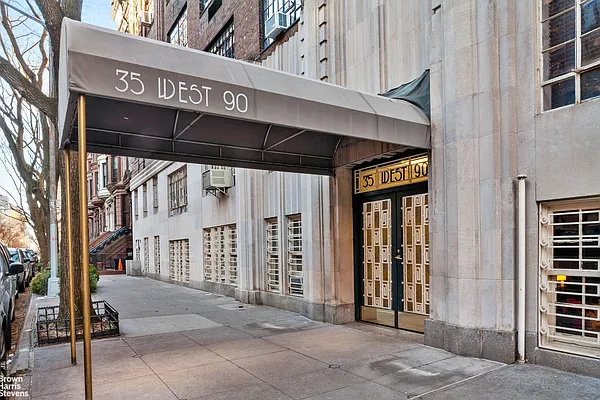 Sold by Brown Harris Stevens | media 18