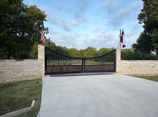 9015 Us Highway 69, Bells, TX 75414