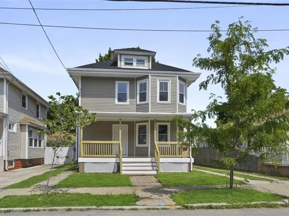 33 Marion Ave, Providence, RI 02905