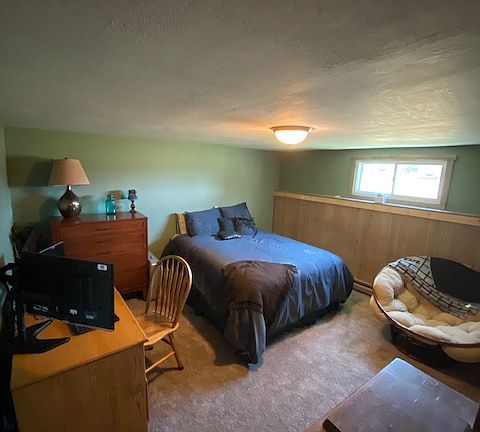 Spare bedroom downstairs