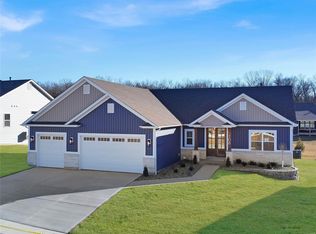 108 Stone Canyon Blvd, Foristell, MO 63348