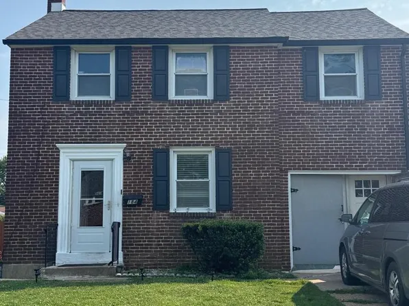184 Riverview Dr, New Castle, DE 19720