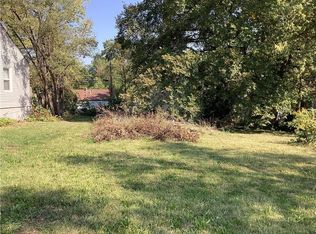 8005 Brooklyn Ave, Kansas City, MO 64132