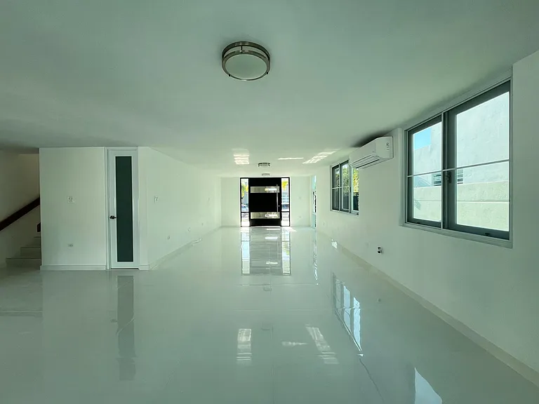 1141 Vistamar Marina E — Photo 13