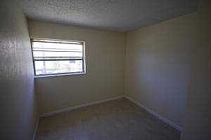 2nd image of 810 SW 5th Ave