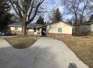 2322 Northview Rd, Waukesha, WI 53188