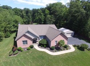 207 Fernwood Dr, Baden, PA