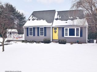 20 Pilgrim Rd, Taunton, MA 02780