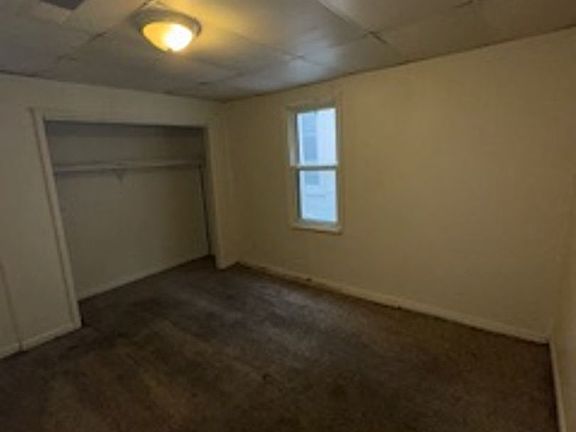 4th image of 2513 W Illinois St