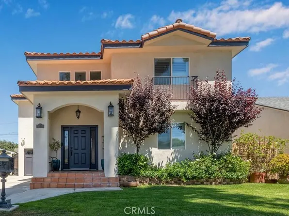 5216 Premiere Ave, Lakewood, CA 90712