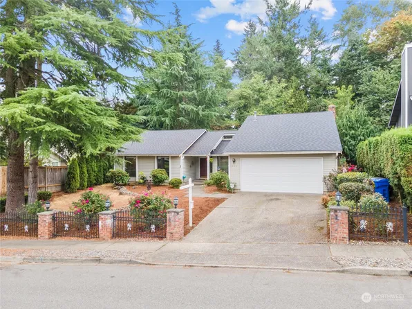 1900 SE Rolling Hills Avenue, Renton, WA 98055