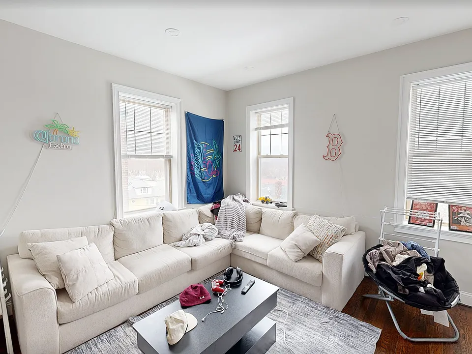 2013 Commonwealth Ave #1